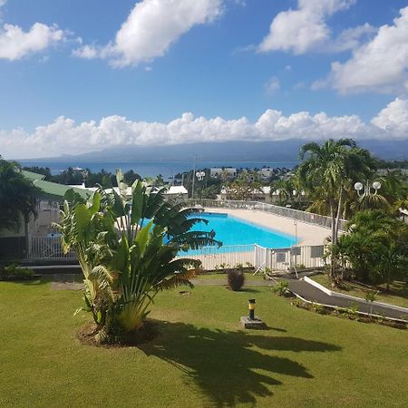 Superbe Studio En Duplex, Vue Sur Mer Et Piscine Le Gosier  Exterior photo